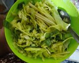 Foto langkah ke 3 dari resep Jjeon Enoki Kol.
