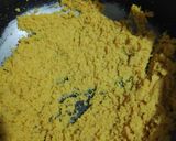 A picture of step 3 of Moong dal halwa.
