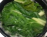 Foto del paso 1 de la receta: Tortilla de acelga 🥬🍳