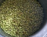 A picture of step 1 of Sprouts Bhel.