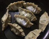 Foto langkah ke 3 dari resep Simple Gyoza ala fe.