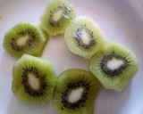 Foto del paso 2 de la receta: Paletas de kiwi