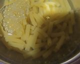 Foto langkah ke 2 dari resep Macaroni and Cheese.
