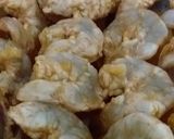 صورة لخطوة 5 من وصفة جمبري بالثوم والليمون 🦐