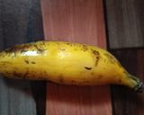 A picture of step 1 of Banana kheer.