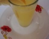 صورة لخطوة 2 من وصفة عصير ليمون 🍋 وبرتقال 🤷🏻‍♀️