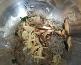 Foto langkah ke 8 dari resep Japchae (korean stir noodles).