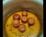 A picture of step 8 of Sooji gulab jamun.