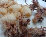 Foto del paso 3 de la receta: Calamarines nacional fritos con julivert fresc i Ali oli mallorquí