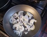 Foto del paso 3 de la receta: Suprema de pollo a la suiza