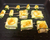 Foto del paso 2 de la receta: Paquetes de calabacín con aliño de mango