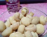 Foto del paso 4 de la receta: Matambre a los 4 quesos con champiñones y papas