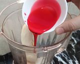 A picture of step 3 of Super Milk Shake.
