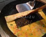 Foto langkah ke 6 dari resep Gyeran Mari (Telur Dadar Gulung Korea / Rolled Egg Omelette).