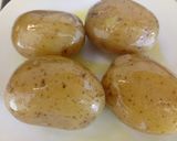 A picture of step 1 of Parmesan spuds.