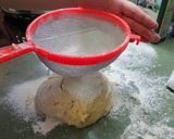 Foto del paso 4 de la receta Pastas corazón de chocolate frutas y figuritas