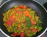 Foto del paso 2 de la receta Paella con boquerones, plato de Semana Santa