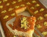 صورة لخطوة 7 من وصفة بسبوسة خفة وبنة 😋🏖