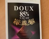 Une image de l'étape 1 de Roses des sables au chocolat 85%.
