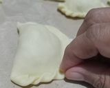 Foto langkah ke 3 dari resep Pastel (kulit renyah eggless).
