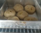 Foto langkah ke 6 dari resep Roti isi selai Melon n Nanas.