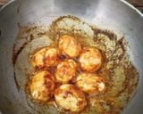 முட்டை மசாலா ரோஸ்ட்(egg masala roast recipe in tamil) ரெசிபி ஸ்டேப் 5 புகைப்படம்