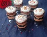 A picture of step 11 of Choco Spread Dessert Cup.