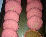 A picture of step 12 of Conchas de Pan.