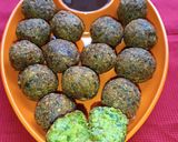A picture of step 4 of Falafel Balls.