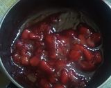 Foto langkah ke 1 dari resep Korean Strawberry Milk.