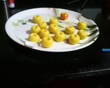 A picture of step 4 of Apple-shaped Kaju Sweets.