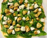 Foto del paso 5 de la receta: Wrap de pollo al curry aguacate, mozzarella y piña