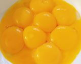 A picture of step 1 of Flan Made with Egg Yolks and Whole Milk.