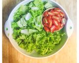 Hình bước làm 1 của món Salad Trộn Bò Trứng
