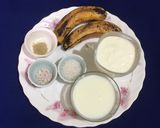 A picture of step 1 of Thick Banana Smoothie.