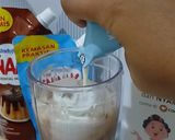 Foto langkah ke 3 dari resep Es Coklat Milky.