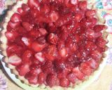 Foto del paso 4 de la receta: Tarta de fresa 🍓súper fácil y delicioso 😋👌