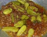 A picture of step 4 of Achari hari mirch ka salan.