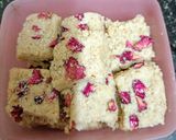 A picture of step 6 of Til ka Kalakand (Sesame Seeds Milk Cake).