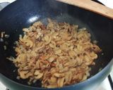 Sült zsemle gombával töltve recept fázis 2 fotója