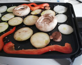 Foto del paso 2 de la receta: Parrillada de verduras 🍆🥒🍄