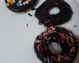 A picture of step 7 of Donuts.