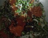 A picture of step 3 of Schezwan rice.