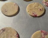 Foto del paso 3 de la receta: Alfajores Caseros A Pura Frutilla🍓🍓🍓