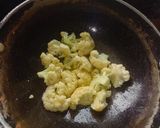 আলু ফুলকপির রসা (Alu Fulkopir Rosa recipe in bengali) রেসিপির ধাপ 2 ছবি