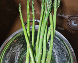 Foto del paso 1 de la receta: Revuelto de espárragos