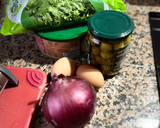 Foto del paso 1 de la receta: Donut salado 🫒 🥔 🧅 🍀