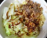Hình bước làm 2 của món Mì tôm trộn khô