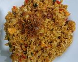 Foto langkah ke 5 dari resep Nasi Goreng Rumah.