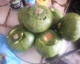 Foto del paso 1 de la receta: Zapallitos rellenos vegetarianos
